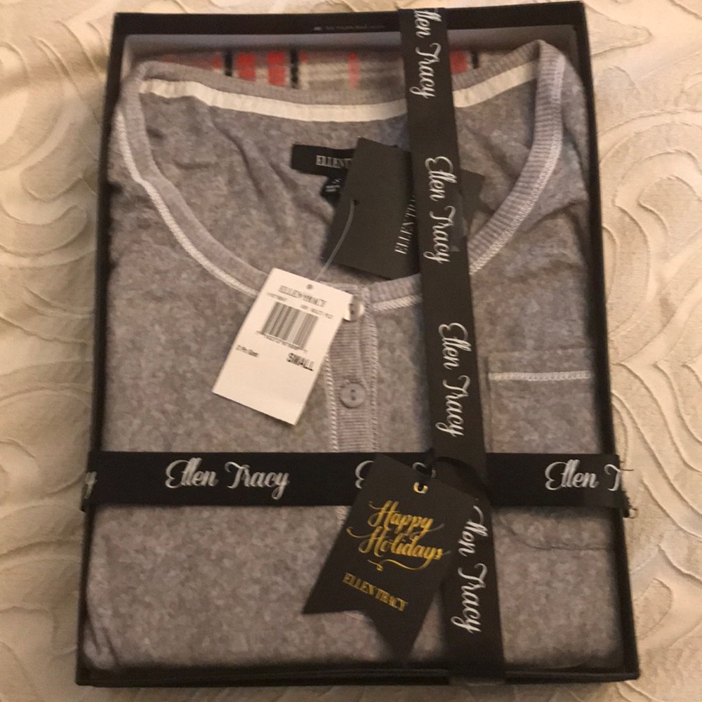 Ellen Tracy pajamas